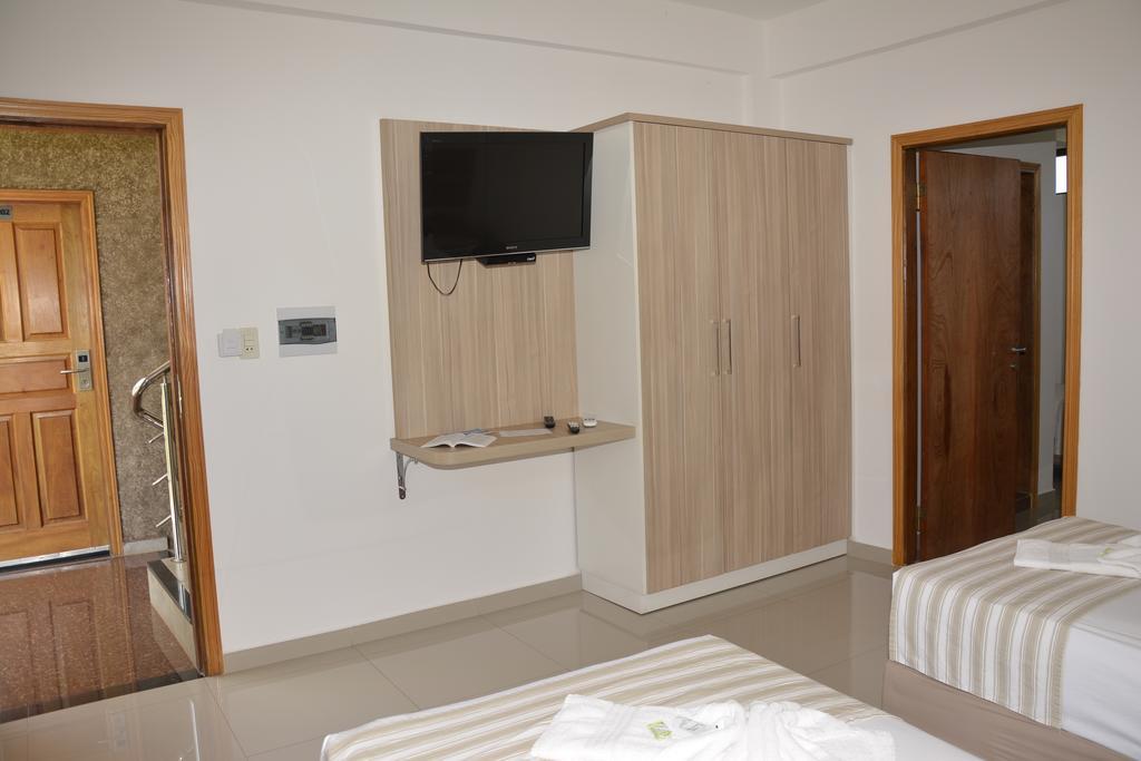 Hotel Salzburgo سيوداد ديل إستي الغرفة الصورة